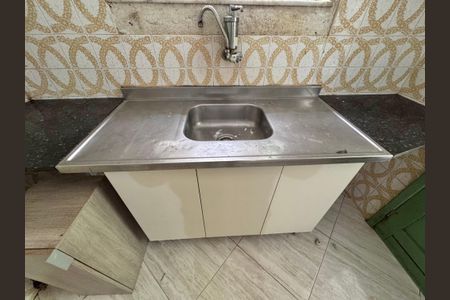 Casa para alugar com 120m², 2 quartos e 2 vagas Casa para alugar com 120m², 2 quartos e 2 vagasCozinha