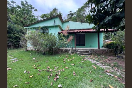 Casa para alugar com 120m², 2 quartos e 2 vagas Casa para alugar com 120m², 2 quartos e 2 vagasFachada