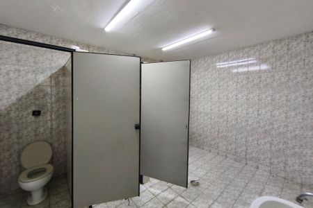 Casa para alugar com 360m², 2 quartos e 3 vagasBanheiro