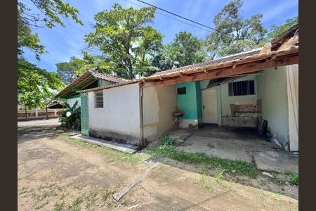Casa para alugar com 45m², 1 quarto e 1 vaga Casa para alugar com 45m², 1 quarto e 1 vagaFachada