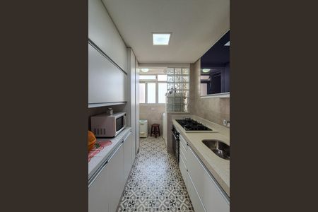 Apartamento à venda com 70m², 3 quartos e 1 vaga Apartamento à venda com 70m², 3 quartos e 1 vagaCozinha - Armários