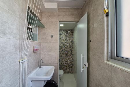 Apartamento à venda com 70m², 3 quartos e 1 vaga Apartamento à venda com 70m², 3 quartos e 1 vagaÁrea de Serviço