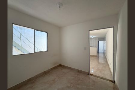 Casa à venda com 95m², 3 quartos e 2 vagas Casa à venda com 95m², 3 quartos e 2 vagasQuarto 1 casa 2