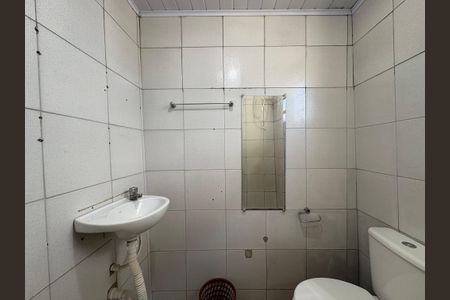 Casa à venda com 95m², 3 quartos e 2 vagas Casa à venda com 95m², 3 quartos e 2 vagasBanheiro casa 2