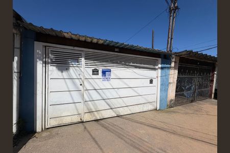 Casa à venda com 95m², 3 quartos e 2 vagas Casa à venda com 95m², 3 quartos e 2 vagasFachada + plaquinha