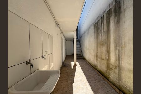 Casa à venda com 95m², 3 quartos e 2 vagas Casa à venda com 95m², 3 quartos e 2 vagasLavanderia casa 2