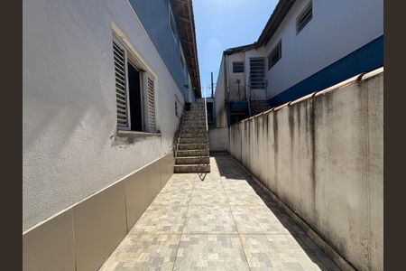 Casa à venda com 95m², 3 quartos e 2 vagas Casa à venda com 95m², 3 quartos e 2 vagasQuintal casa principal