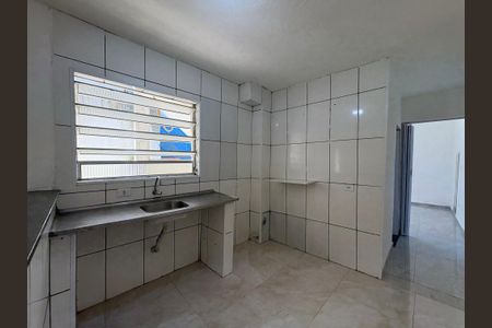 Casa à venda com 95m², 3 quartos e 2 vagas Casa à venda com 95m², 3 quartos e 2 vagasCozinha casa 2