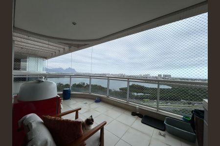 Apartamento à venda com 157m², 2 quartos e 3 vagasSala