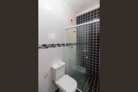 Casa de condomínio para alugar com 84m², 2 quartos e 1 vaga Casa de condomínio para alugar com 84m², 2 quartos e 1 vagaBanheiro da Suíte 1