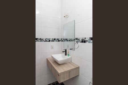 Casa de condomínio para alugar com 84m², 2 quartos e 1 vaga Casa de condomínio para alugar com 84m², 2 quartos e 1 vagaBanheiro da Suíte 1