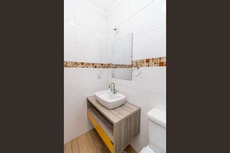 Casa de condomínio para alugar com 84m², 2 quartos e 1 vaga Casa de condomínio para alugar com 84m², 2 quartos e 1 vagaBanheiro da Suíte 2