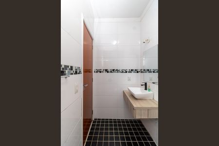 Casa de condomínio para alugar com 84m², 2 quartos e 1 vaga Casa de condomínio para alugar com 84m², 2 quartos e 1 vagaBanheiro da Suíte 1