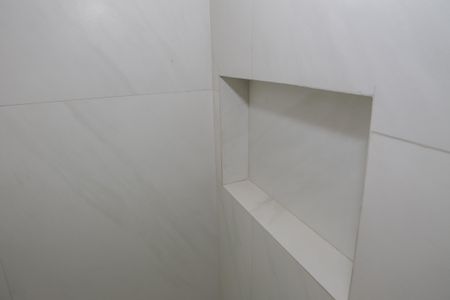 Apartamento para alugar com 37m², 2 quartos e sem vaga Apartamento para alugar com 37m², 2 quartos e sem vagaBanheiro Social