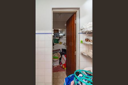 Apartamento para alugar com 216m², 4 quartos e 1 vagaÁrea de Serviço