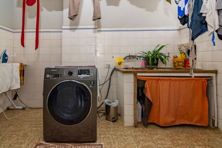 Apartamento para alugar com 216m², 4 quartos e 1 vagaÁrea de Serviço