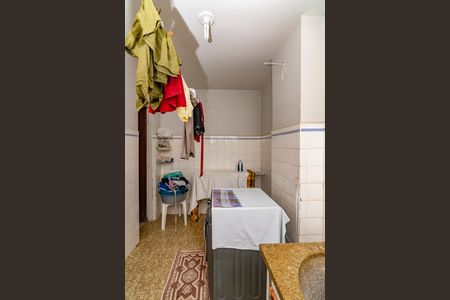 Apartamento para alugar com 216m², 4 quartos e 1 vagaÁrea de Serviço