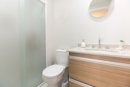 Apartamento à venda com 69m², 2 quartos e 1 vaga Apartamento à venda com 69m², 2 quartos e 1 vagaBanheiro Social