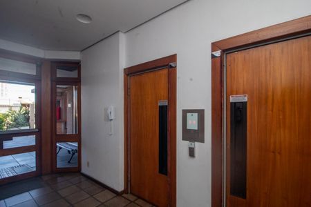 Apartamento à venda com 54m², 2 quartos e 1 vagaHall de entrada