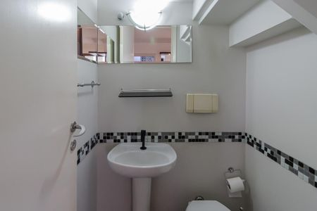 Apartamento para alugar com 80m², 2 quartos e 2 vagas Apartamento para alugar com 80m², 2 quartos e 2 vagasLavabo