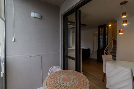 Apartamento para alugar com 80m², 2 quartos e 2 vagas Apartamento para alugar com 80m², 2 quartos e 2 vagasSacada