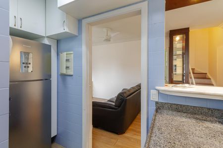 Apartamento para alugar com 80m², 2 quartos e 2 vagas Apartamento para alugar com 80m², 2 quartos e 2 vagasCozinha