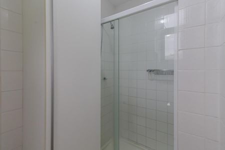 Apartamento para alugar com 80m², 2 quartos e 2 vagas Apartamento para alugar com 80m², 2 quartos e 2 vagasBanheiro da Suíte 1