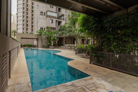 Apartamento para alugar com 80m², 2 quartos e 2 vagas Apartamento para alugar com 80m², 2 quartos e 2 vagasÁrea comum - Piscina