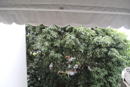 Apartamento à venda com 76m², 2 quartos e 1 vagaQuarto 2 - Vista