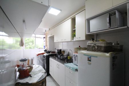 Apartamento à venda com 76m², 2 quartos e 1 vagaCozinha