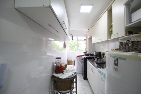 Apartamento à venda com 76m², 2 quartos e 1 vagaCozinha
