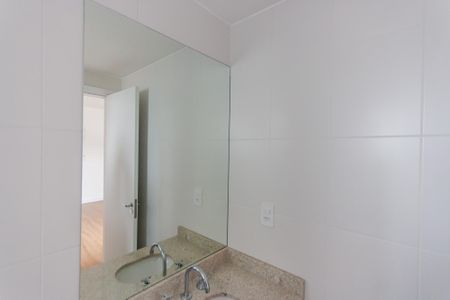 Apartamento para alugar com 64m², 2 quartos e 2 vagas Apartamento para alugar com 64m², 2 quartos e 2 vagasBanheiro da Suíte