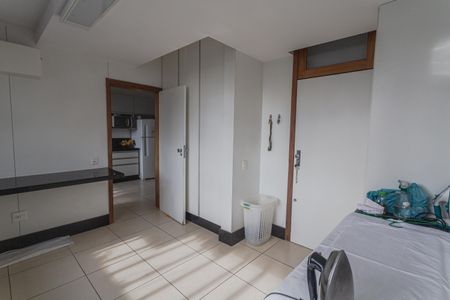 Apartamento à venda com 301m², 4 quartos e 3 vagasÁrea de Serviço