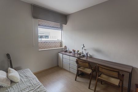 Apartamento à venda com 301m², 4 quartos e 3 vagasQuarto 4