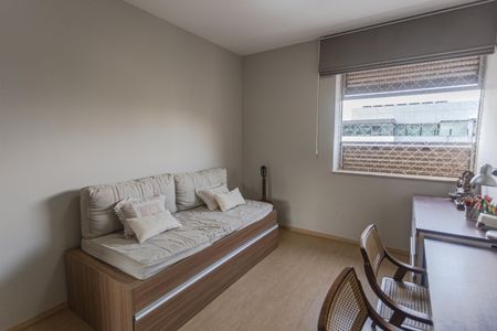 Apartamento à venda com 301m², 4 quartos e 3 vagasQuarto 4