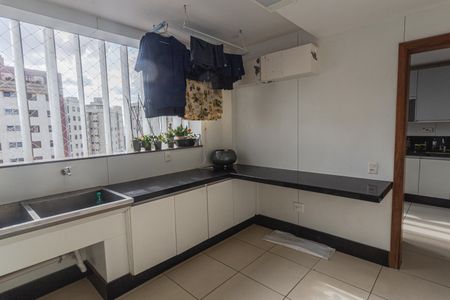 Apartamento à venda com 301m², 4 quartos e 3 vagasÁrea de Serviço