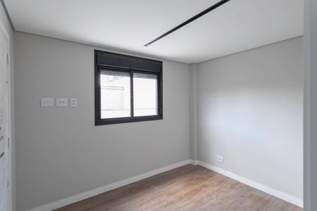 Apartamento à venda com 117m², 2 quartos e 2 vagasSemi suíte