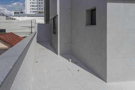 Apartamento à venda com 117m², 2 quartos e 2 vagasÁrea Privativa