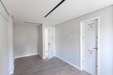 Apartamento à venda com 117m², 2 quartos e 2 vagasSuíte 