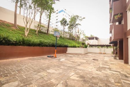 Apartamento para alugar com 60m², 2 quartos e sem vagaQuadra