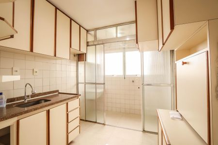 Apartamento para alugar com 60m², 2 quartos e sem vagaCozinha