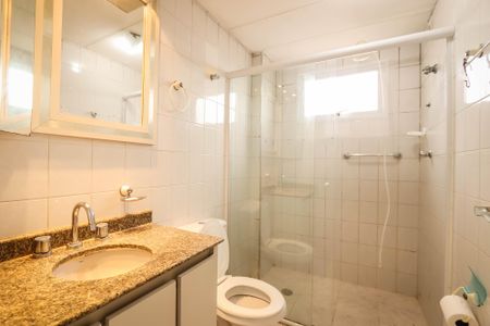 Apartamento para alugar com 60m², 2 quartos e sem vagaBanheiro