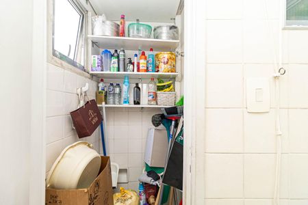 Apartamento à venda com 68m², 2 quartos e 1 vagaÁrea de Serviço