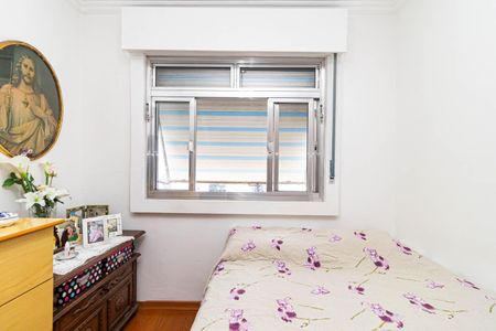 Apartamento à venda com 68m², 2 quartos e 1 vagaQuarto 2