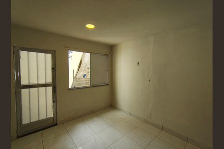Sala de casa à venda com 2 quartos, 60m² em Taquara, Rio de Janeiro