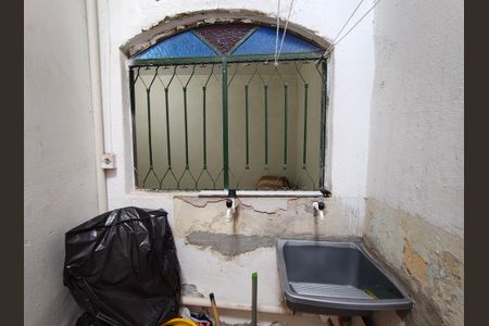 Casa à venda com 60m², 2 quartos e sem vagaArea de Serviço