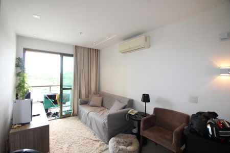 Sala de apartamento para alugar com 1 quarto, 35m² em Jacarepaguá, Rio de Janeiro