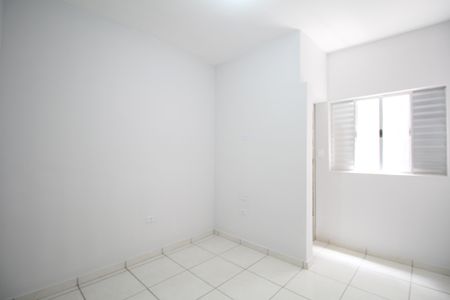 Quarto de kitnet/studio para alugar com 1 quarto, 20m² em Cidade Intercap, Taboão da Serra