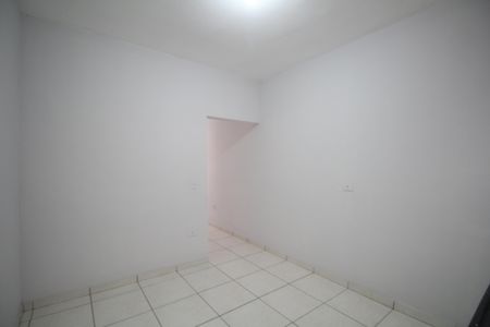Quarto de kitnet/studio para alugar com 1 quarto, 20m² em Cidade Intercap, Taboão da Serra