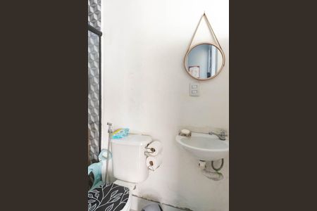 Casa à venda com 60m², 2 quartos e sem vagaBanheiro 2